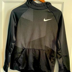 Boys Nike Dri-Fit hoodie, EUC